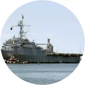 USS Shreveport (LPD-12) - Austin-class amphibious transport dock