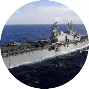 USS Tarawa (LHA-1) - Amphibious assault ship