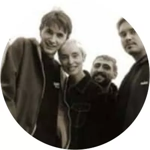 Üstmamò - Musical group