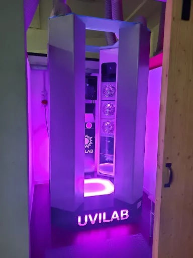 UVILAB Abbronzatura da paura Solarium Leini - Tanning salon in Italy