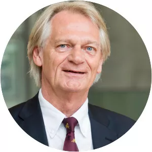 Uwe Hellmann - Author