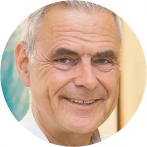 Uwe Janssens - Author