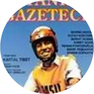 Uyanik gazeteci (Uyanık Gazeteci)