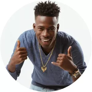 V'Ghn - Musical artist