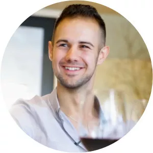 V is for VinoSince 2019