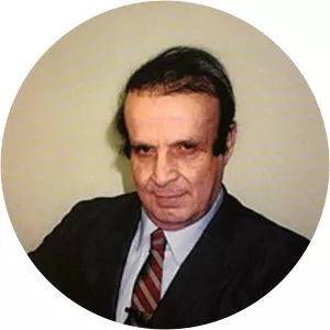 Vahakn Dadrian - Armenian sociologist