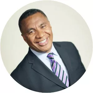 Vai Sikahema - Former American football player