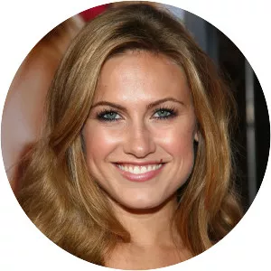 Vail Bloom - American actress