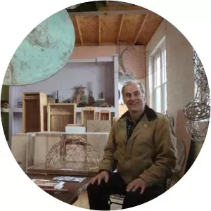 Val Bertoia photograph