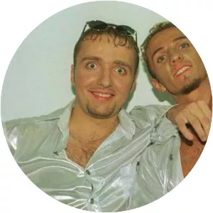 mossano valahia - Musical group