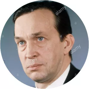 Valentin Falin - Politician