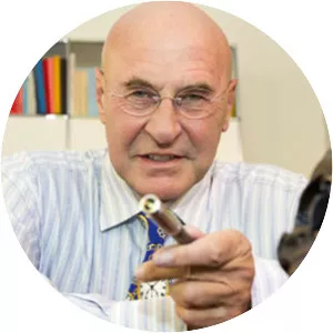 Valentin N. J. Landmann