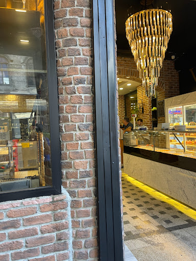 Valide Restaurant Sirkeci photograph