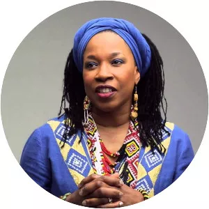 ValLimar Jansen - Singer