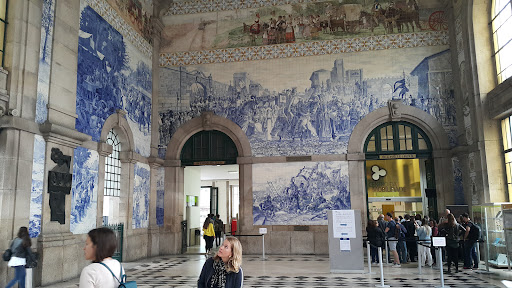 Valongo train station - Metropolitan train company in Valongo, Portugal