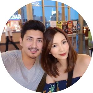 Van Victor Leano photograph