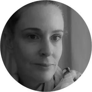 Vana Manasiadis - Author