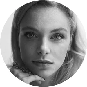 Vanessa Aleksander - Actress