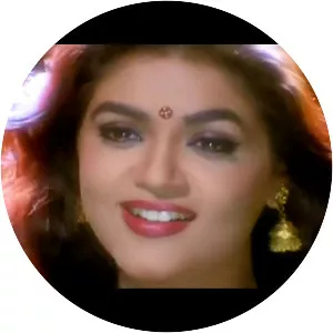 Vanna Thamizh Pattu - 2000 ‧ Drama/Romance ‧ 2h 20m