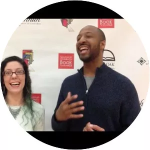 Varian Johnson - American writer