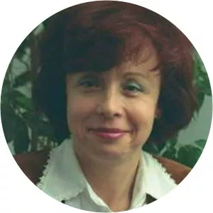 Varja Cvetko Orešnik