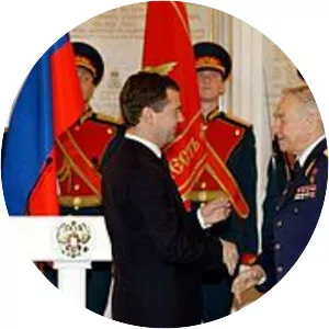 Vasily Reshetnikov - Soviet pilot