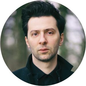 Vassilis Varvaresos - Pianist