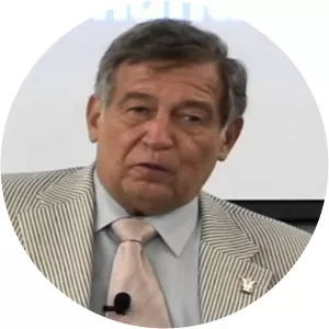 víctor gonzález torres - Mexican businessman