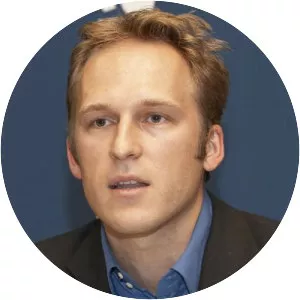 Vedran Dzihic - Researcher