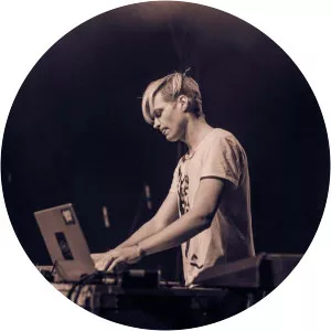 Veli-Matti Kananen Musician - Musical artist