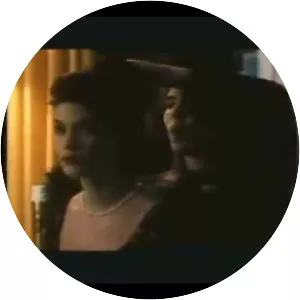 Venus Beauty Institute - 1999 ‧ Drama/Comedy-drama ‧ 1h 45m