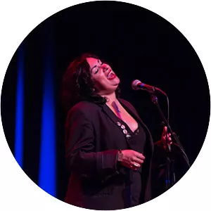 Venus Cruz - Musical artist