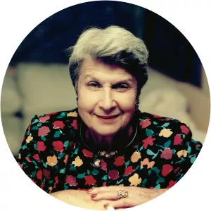 Vera Lindenblit photograph