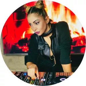 Vera Russo - Musical artist