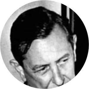 Vernon Sewell - British film director