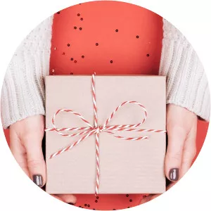 Very Merry DealsSince 2019 - 2019 ‧ 1 season