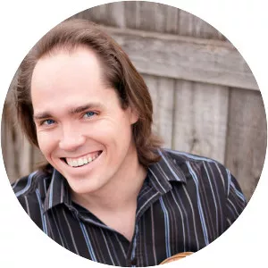 Vi Wickam - Musical artist