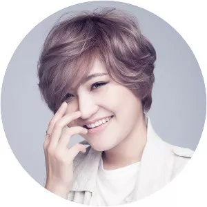 Vicky Nhung Nguyen (Vicky Nhung)