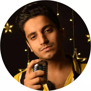 Vicky Singh - Singer