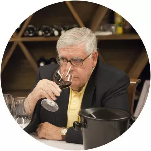 Víctor de la Serna Arenillas