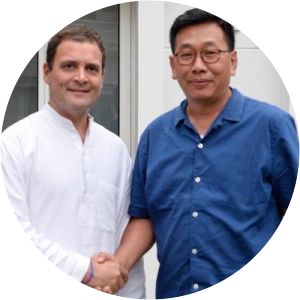 Victor Keishing photograph