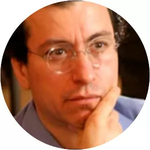 Víctor Manuel Mendiola