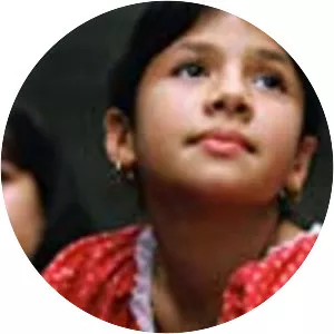 Victoria Elena Flores - Actress