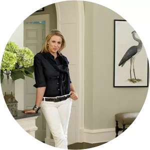 Victoria Hagan - Author