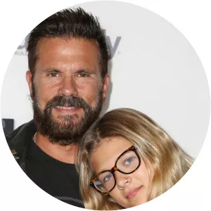 Victoria Lamas - Lorenzo Lamas' daughter