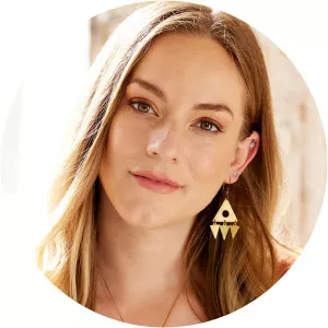 Victoria Lynn photograph