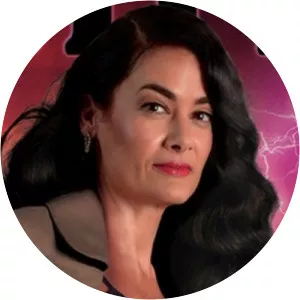 Victoria Mature photograph