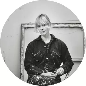 Victoria Morton - Visual artist