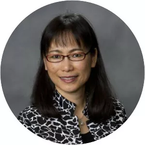 Victoria Tin-bor Hui photograph