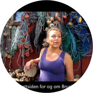 Vigdis Yran Dale Musician